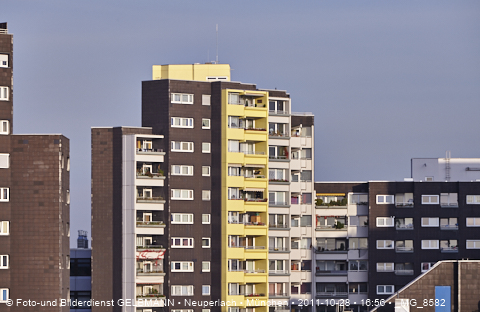 28.10.2011 - Marx-Zentrum und St.Monika in Neuperlach