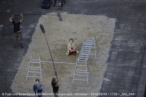 04.09.2012 - Filmaufnahmen bei uns im Karl-Marx-Ring 52-62