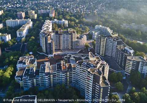 16.08.2020 - Karl-Marx-Ring 52-62 - Marx-Zentrum - Grundschule