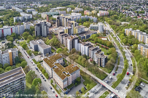 08.05.2021 - das Marx-Zentrum und Wohnanlage am Karl-Marx-Ring 52-62