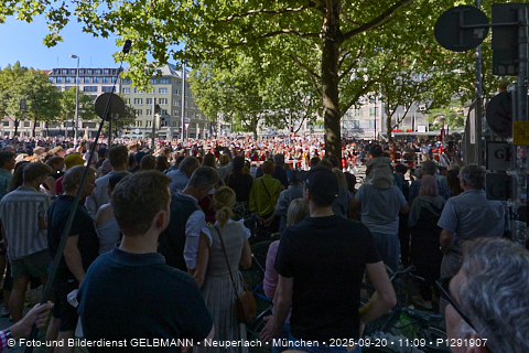 20.09.2025 - Stachus und Oktoberfestumzug