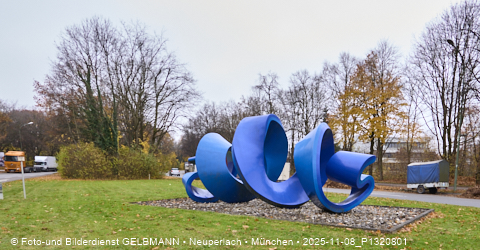 08.11.2025 - Blaue Welle und Neubau an der Heinrich-Wieland-Straße